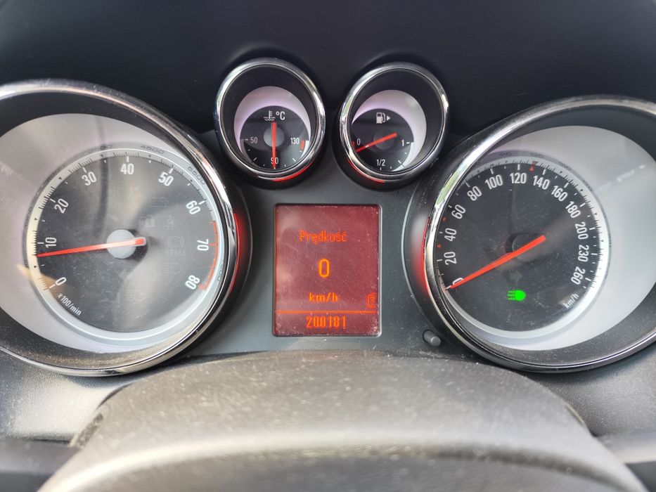 Opel Astra J  1,4 T