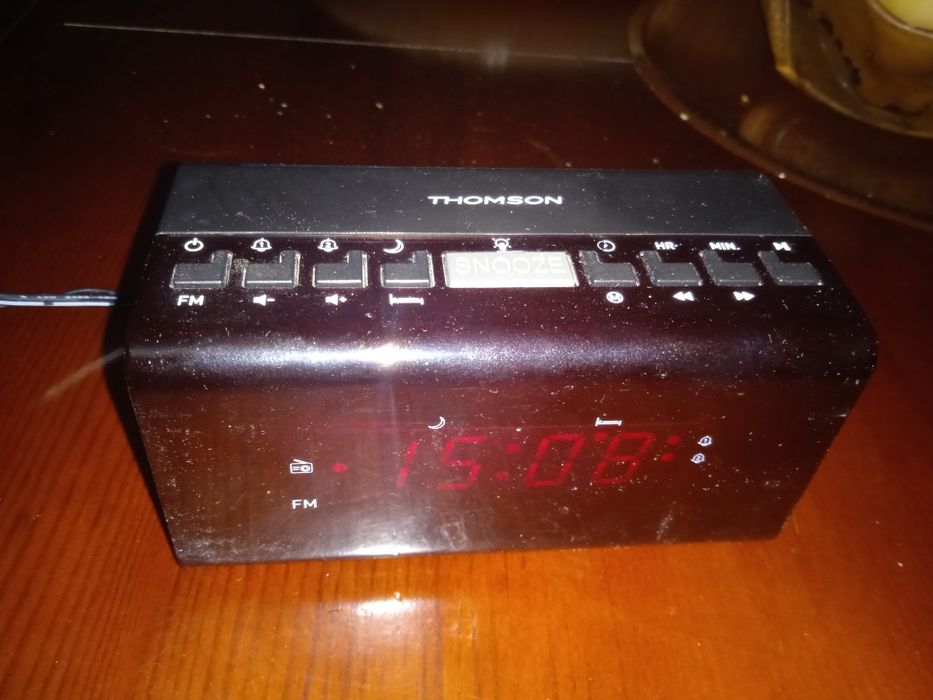 Rádio/Relógio Despertador Thomson