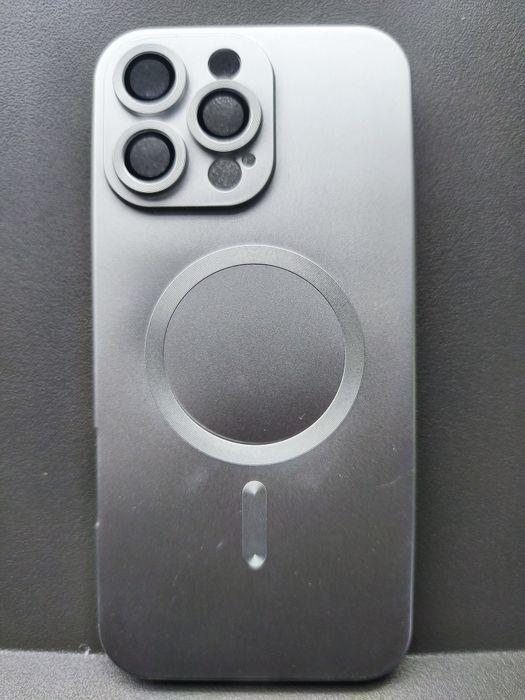 Capa Premium Titânio para iPhone 16 Pro Max – MagSafe – Nova