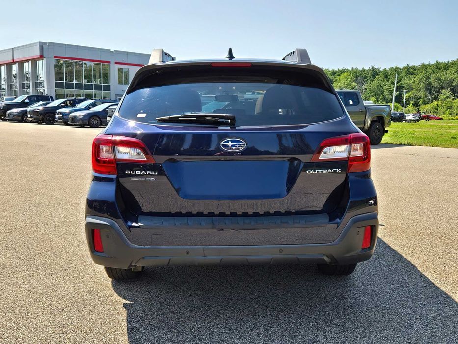 Subaru Outback      2018