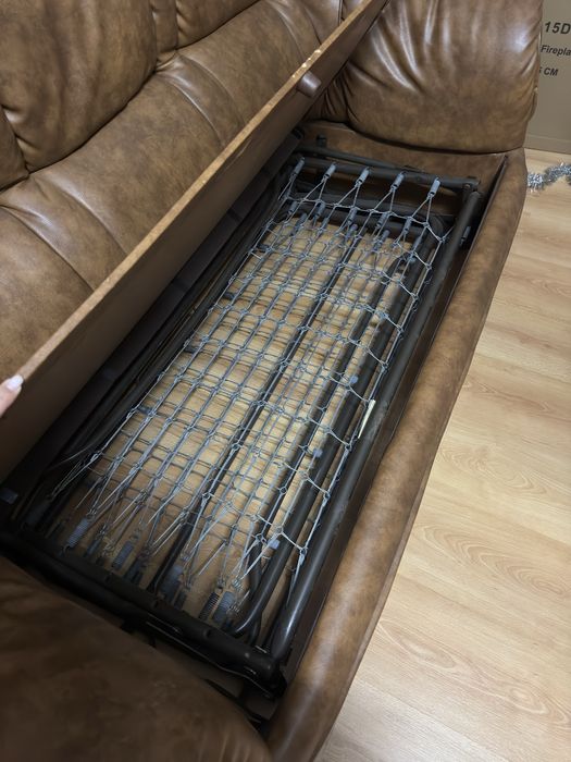 Sofá cama de 3 lugares + 2 poltronas vintage