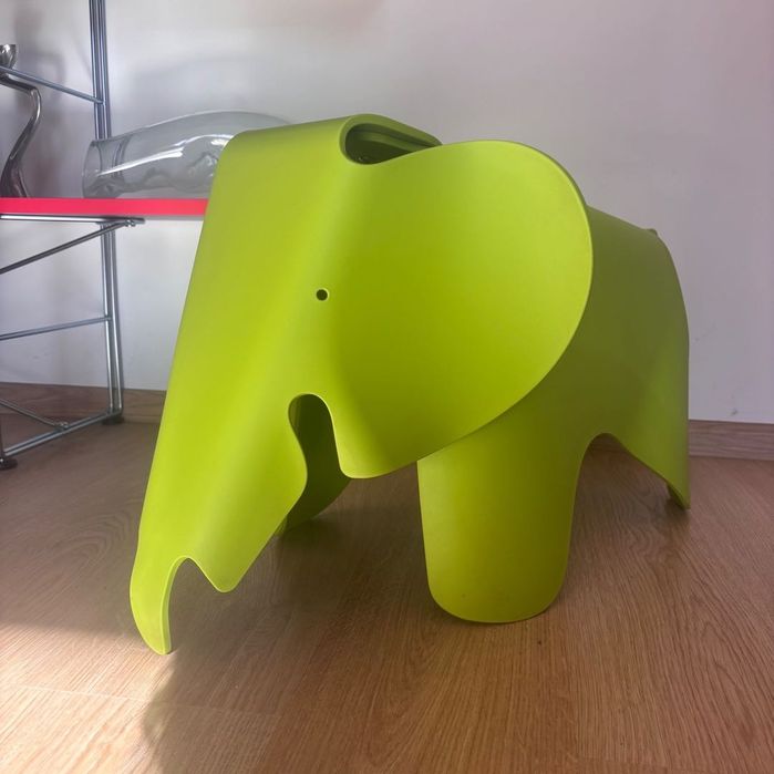 Vitra Elephant proj. Charlesa i Raya Eamesów