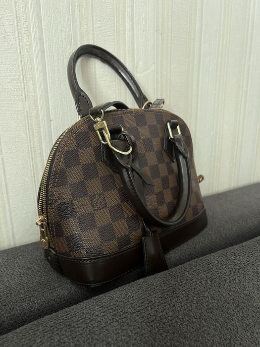 LV Alma Damier BB