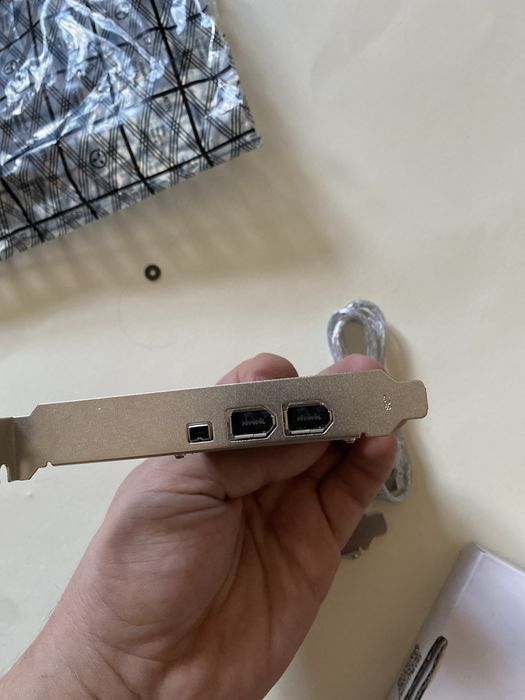 Dzielnica komputerowa - FireWire 400 PCI Express X1