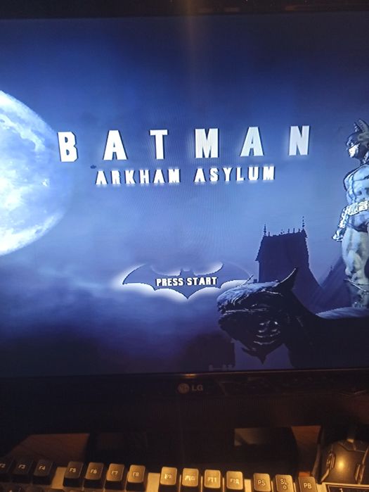 Konsola Ps3 super slim 500GB HEN + PAD oryginał + monitor LG 22"