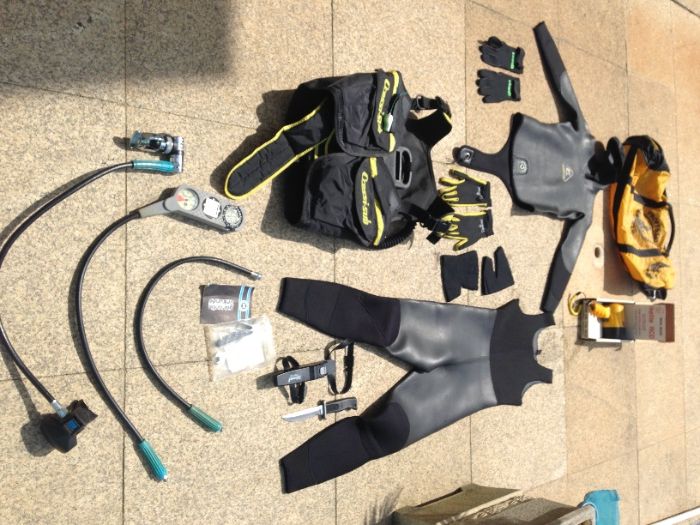 Equipamento de mergulho Autónomo e 3 kg de chumbo