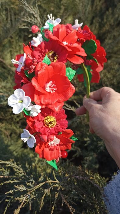 Віночок,ободок.обруч