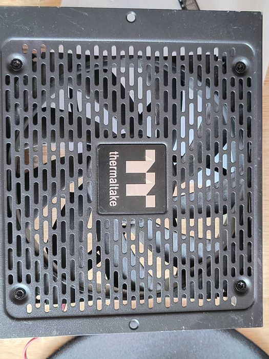 Блок питания Thermaltake и Zalman