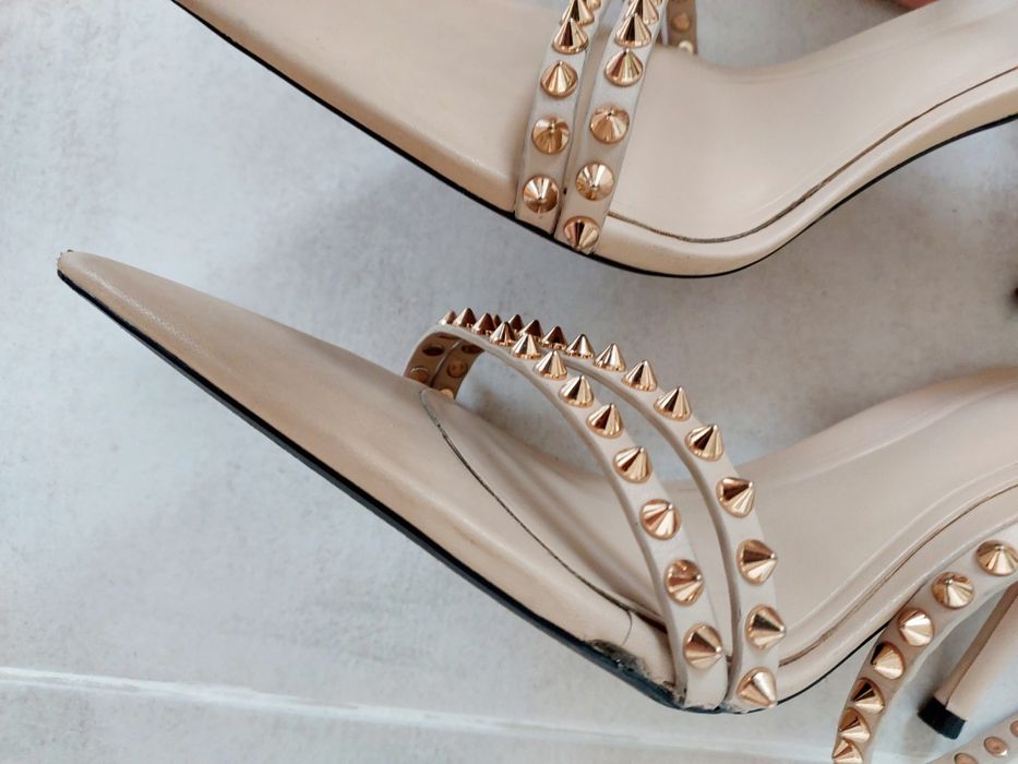 Szpilki nude - Iconic Zara Shoes