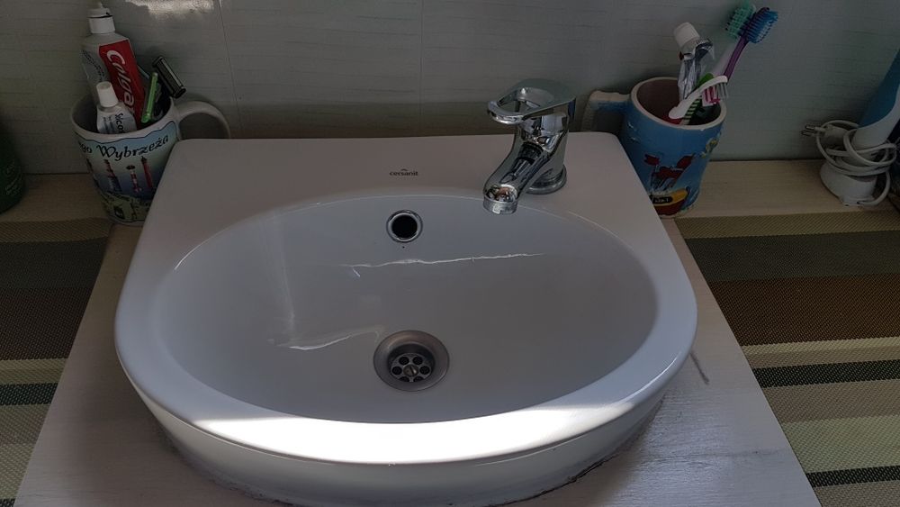 Umywalka cersanit 40x32 stan idealny