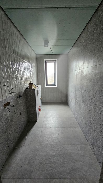 Продам новий елітний будинок Вільне біля Ліани