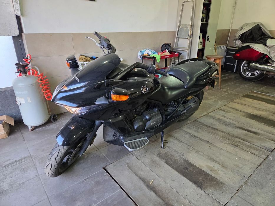 Honda DN-01 Piękny, rzadki motocykl 700cm3 automat