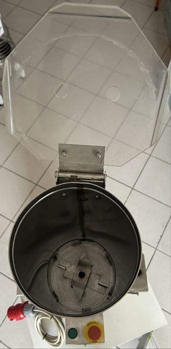 FERNETO Moinho Ralar Pão =COMO NOVO=
