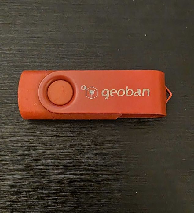 Pens of Various Sizes64551388336385124