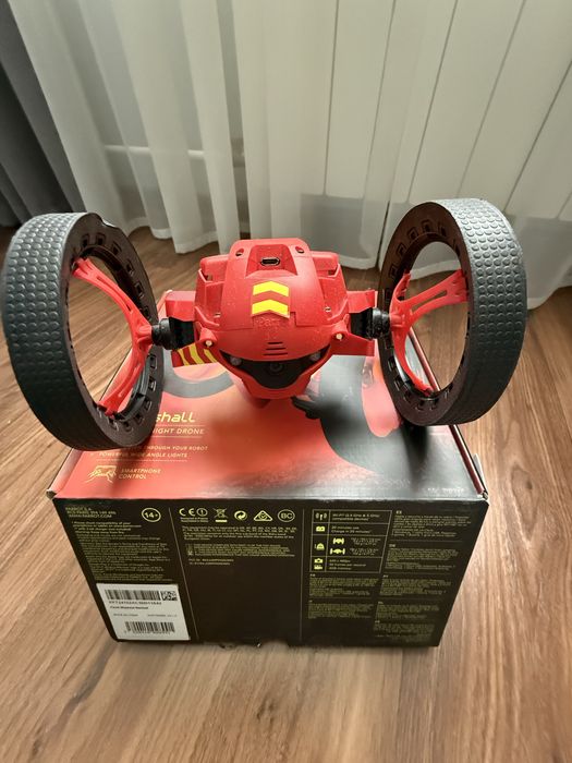 Фірмовий Parrot Jumping Night Marshall – робот-дрон, стан відмінний