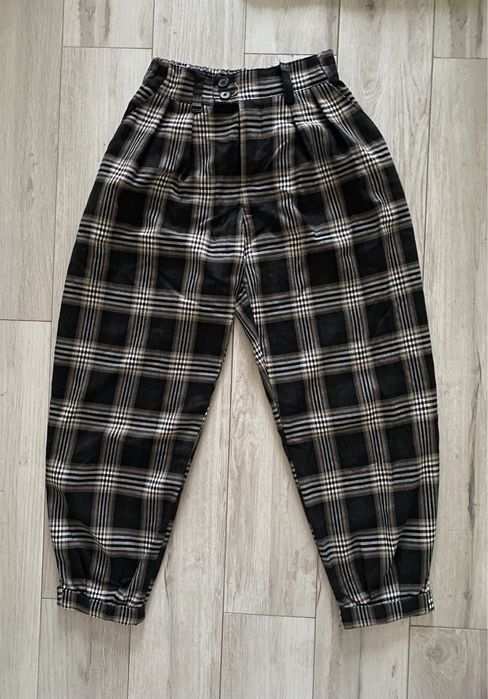 Calças largas da Bershka