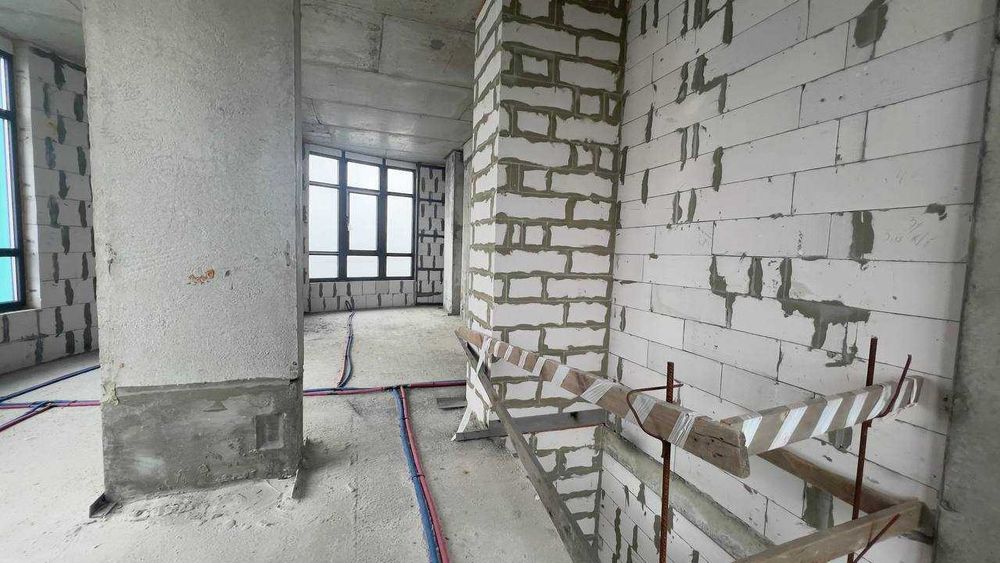 Продаж дворівневої 4к квартири в ЖК Aquamarine Українка вид на Дніпро