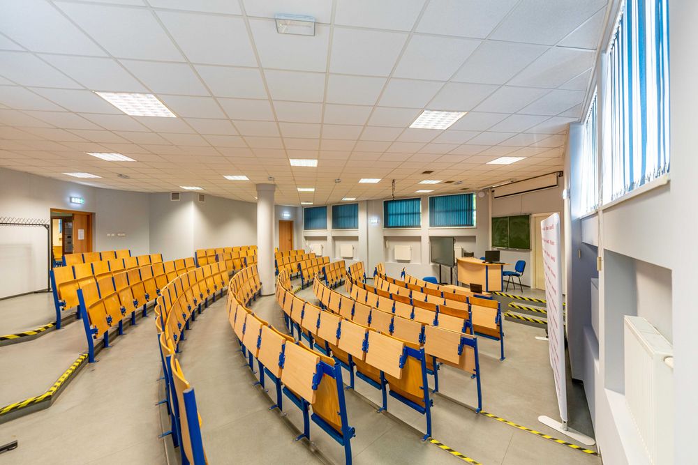 Wynajem auli 125 miejsc | Szkolenia, konferencje, egzaminy | Tychy