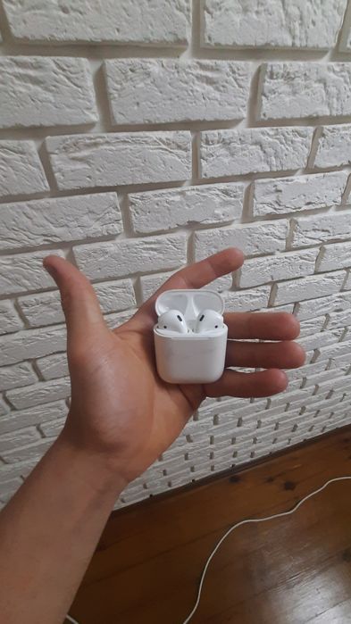 AirPods pro Apple