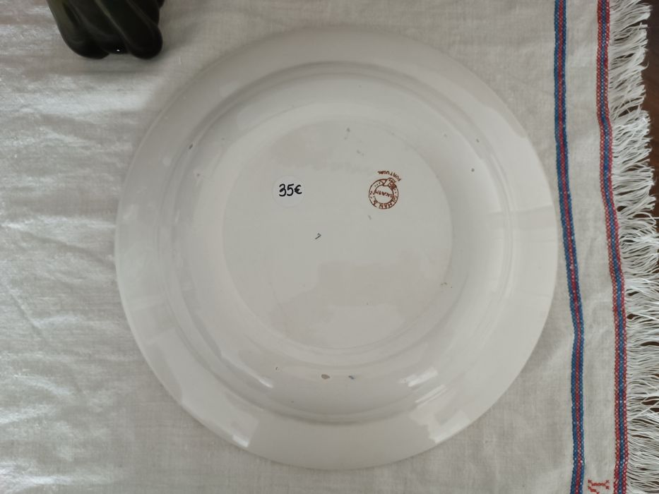 Pratão da Fábrica de Loiça de Sacavém