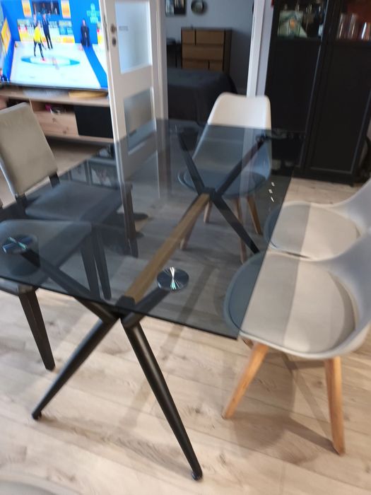 Stół szklany 140x80