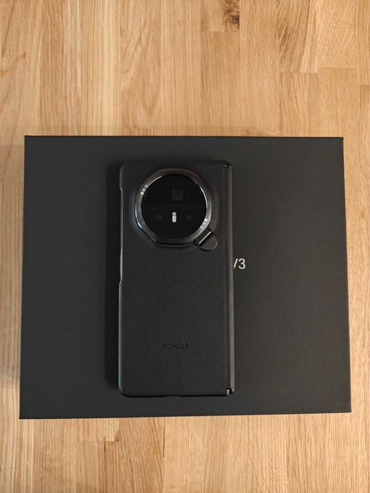 Honor Magic V3 EU 12/512 czarny, jak nowy, gwarancja, komplet