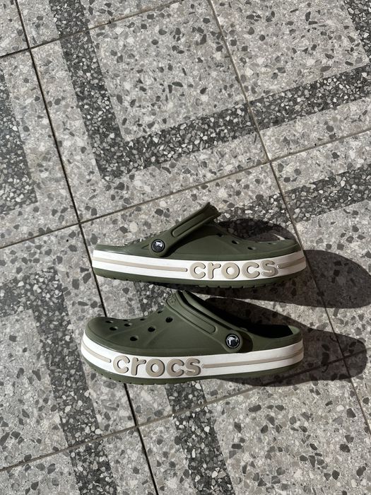 Мужские шлепанцы Crocs размер 41