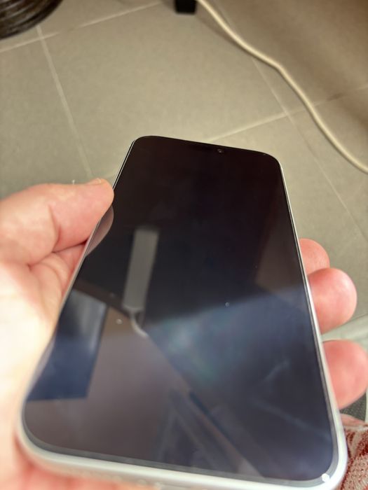 17 Pro Max 512 Prata