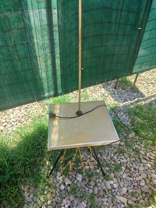 Lampa stojąca retro