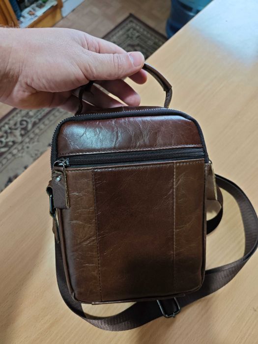 Барсетка коженная