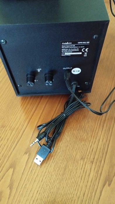 Colunas com subwoofer alimentadas por usb com áudio conector jack 3.564752202223875122