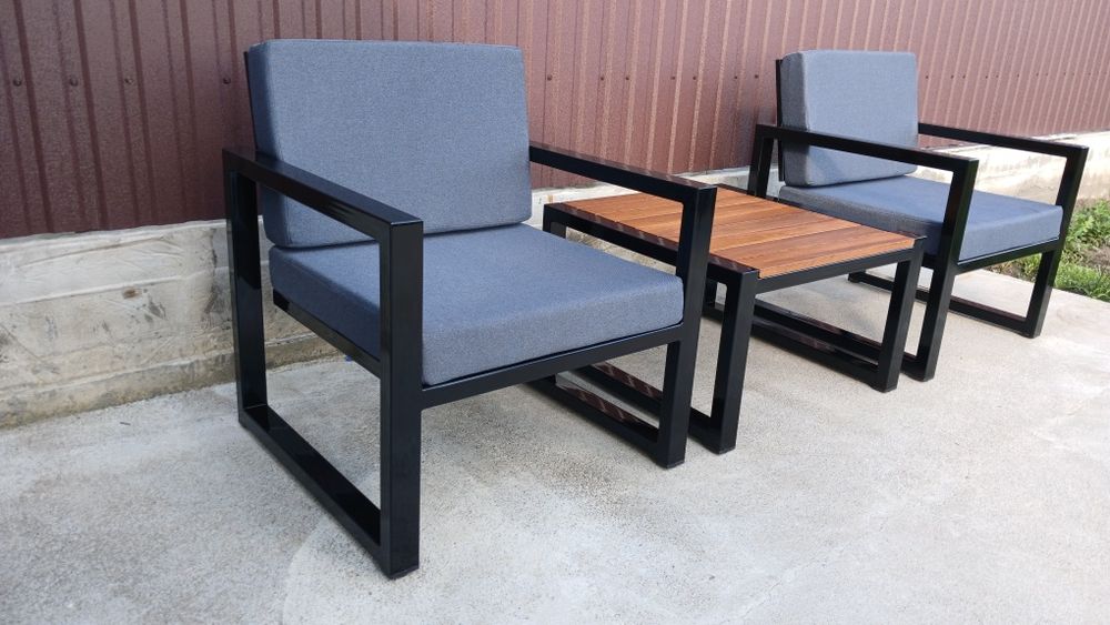 Крісло, столик для саду, мебель для тераси