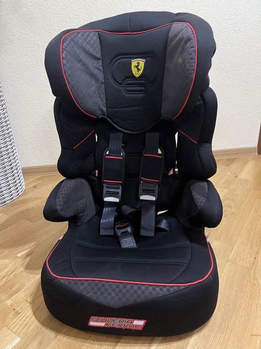Автокрісло  ferrari і- max isofix