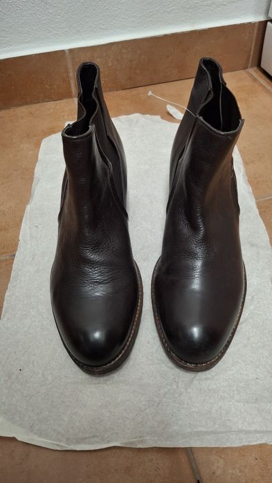 Botas cano baixo, N°40 couro genuíno