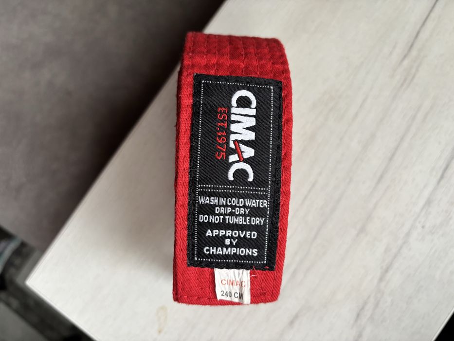 Пояс червоний  карате фірми Cimac