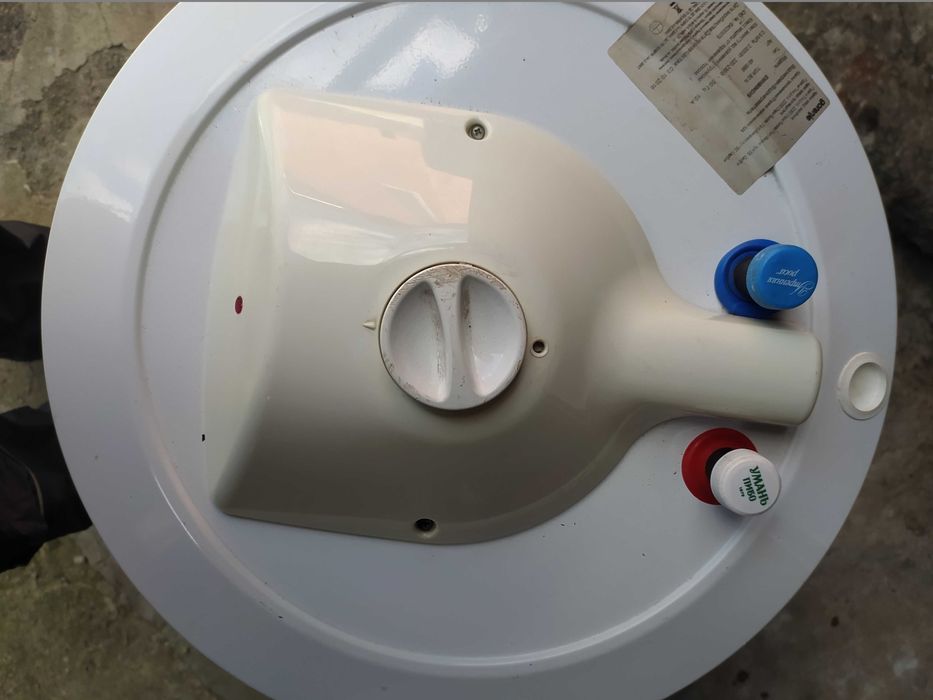 Бойлер 80 литров на запчасти