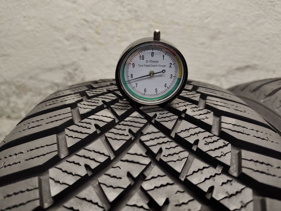 2X 225/45R18 95V XL Yokohama Bluearth Winter V906 7,6mm 2024 zimowe