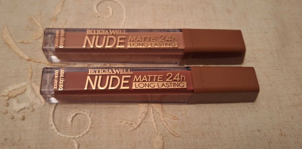 Batons mattes de longa duração Novos