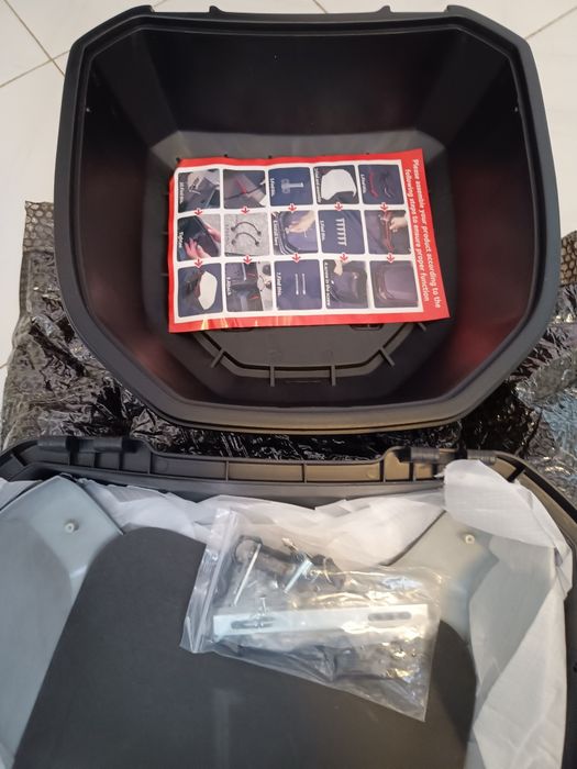 Baú para mota e scooter, novo