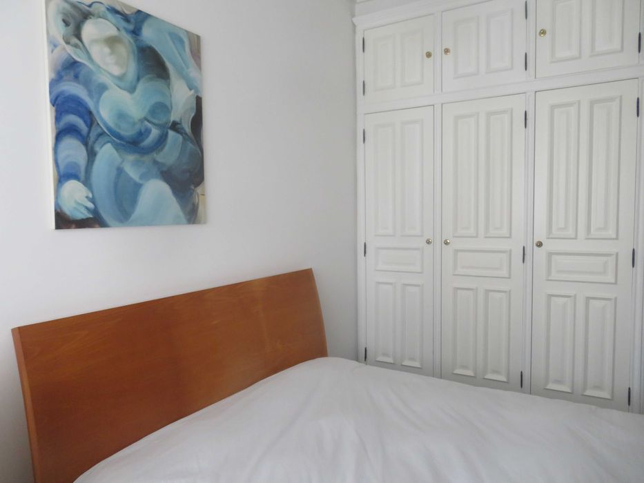 Quarto a 5mn a pé da universidade