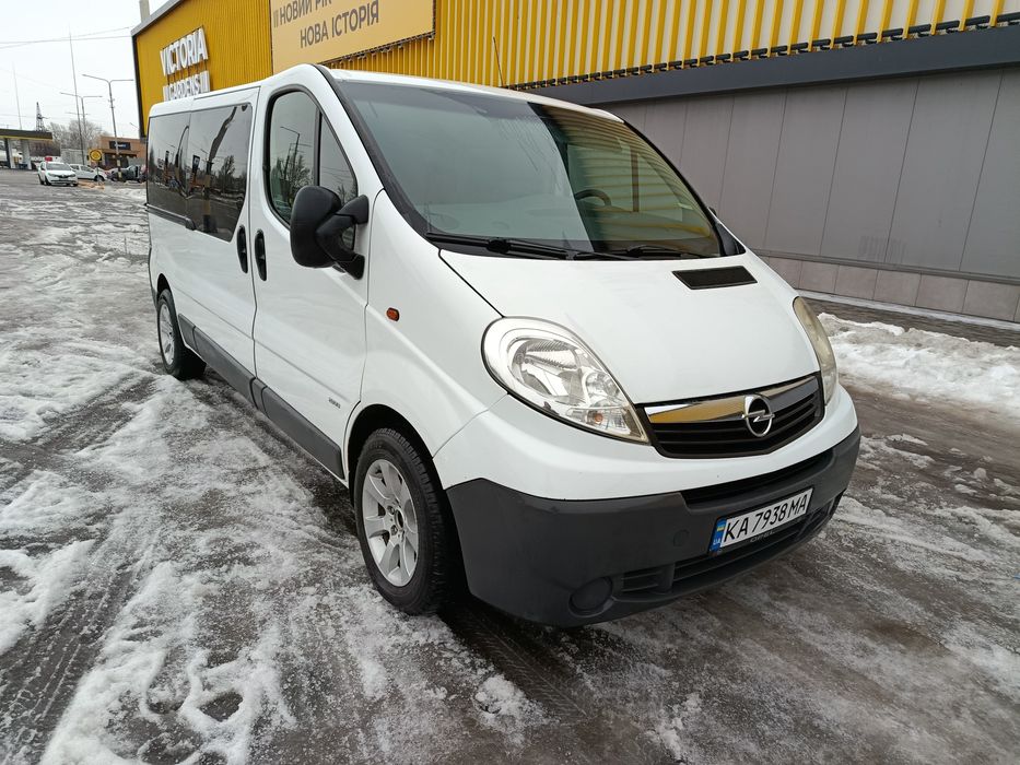 Продам Опель Віваро
