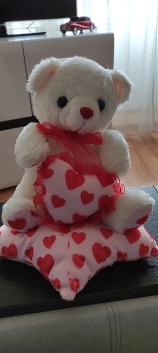 Продам мягкую игрушку Мишка