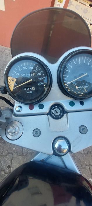 Moto suzuki gs500e