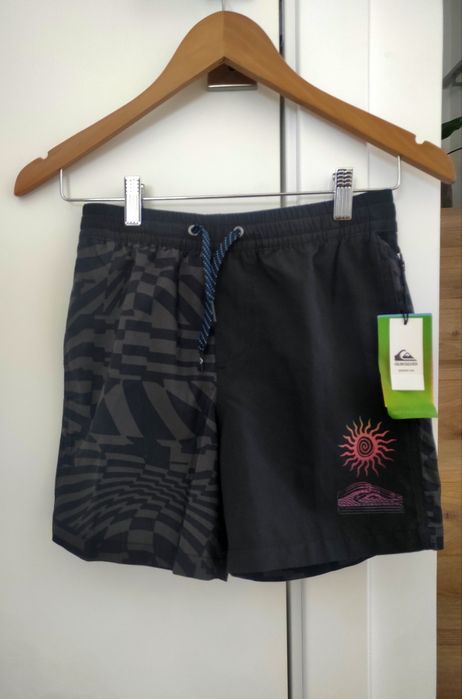 Calções de banho Quiksilver novos com etiqueta