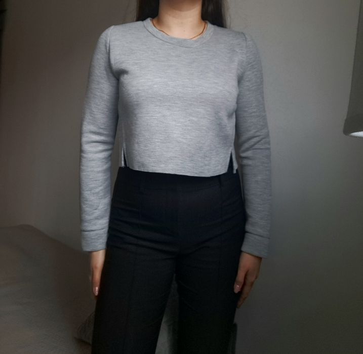Bluza typu crop top