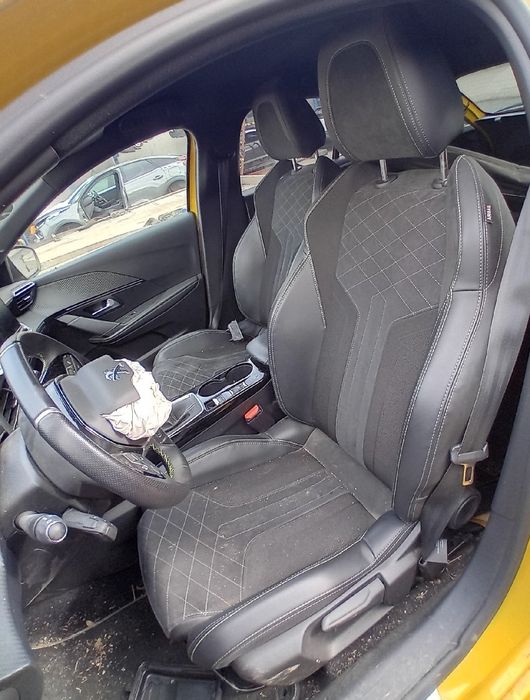 Bancos Frente PEUGEOT 208 II