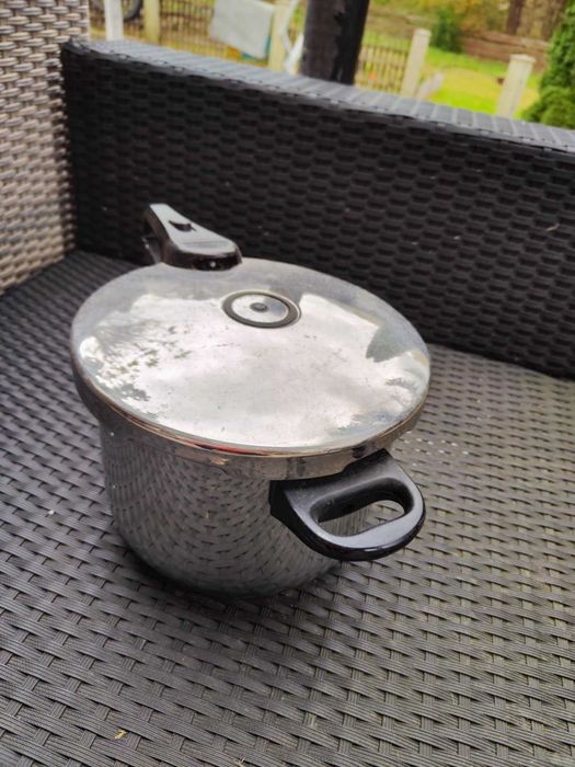 Szybkowar Fissler 6L