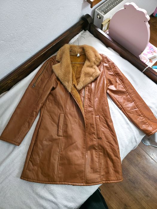 Brązowa skórzana kurtka damska kożuch płaszcz futerko jesienne vintage