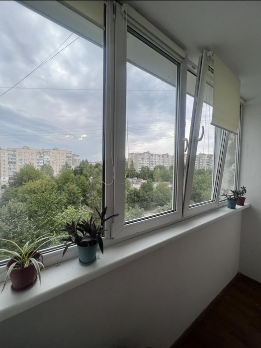 3к з ремонтом! Нове планування! Озерна