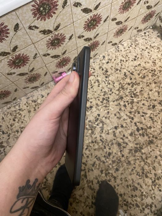 Vendo urgentemente o meu telemovel antigo xiami redmi note 14 5g